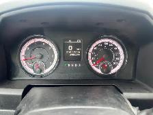 2018 RAM 1500 4x4 QuadCab 6'4' Box Hemi 5.7L V8 Tradesman Trim - Photo 7