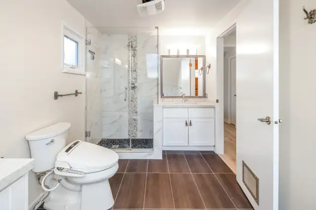 Richmond Fully Renovated House on 8000 Sqft Lot! - Photo 3