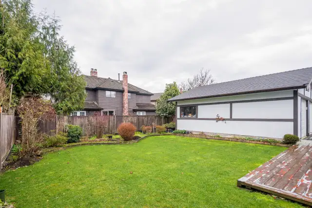 Richmond Fully Renovated House on 8000 Sqft Lot! - Photo 10