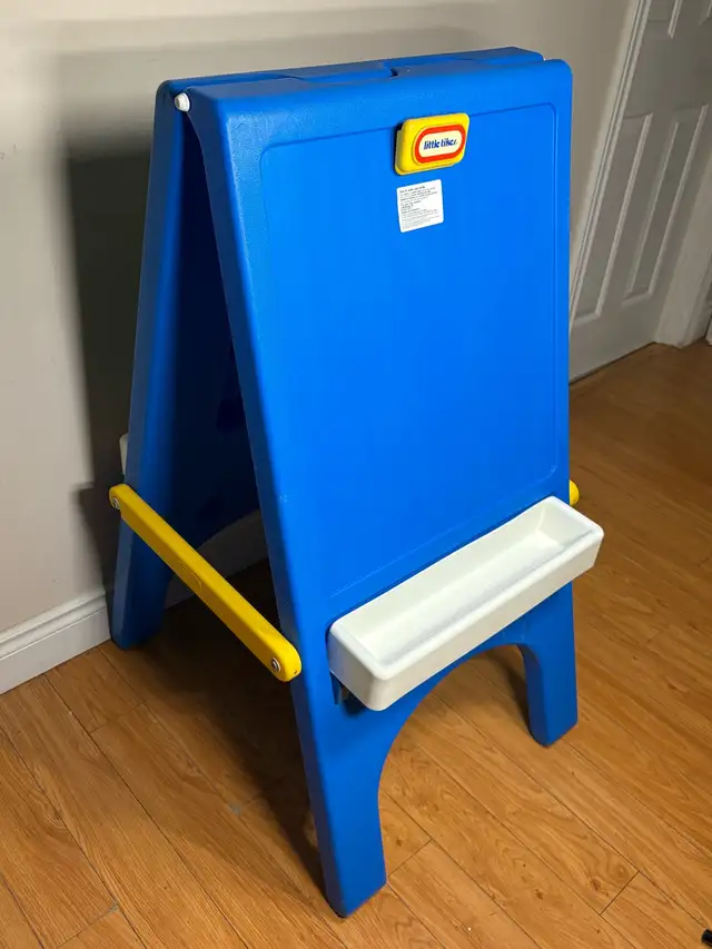 Little Tikes Kids Art Easel Chalkboard Folding