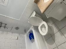 BASEMENT APARTMENT FOR RENT - Photo 4