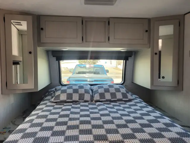 2025 Coachmen 300BHS (Private Sale) - Photo 3