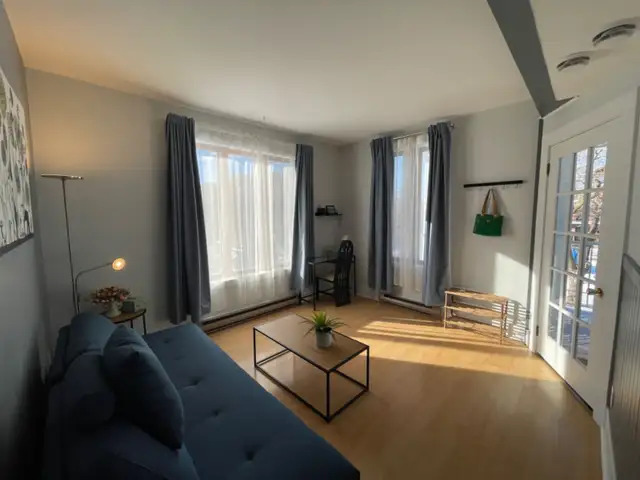 SuperLocation-next to metro-idea for 2 students-fr April 20 - Photo 2