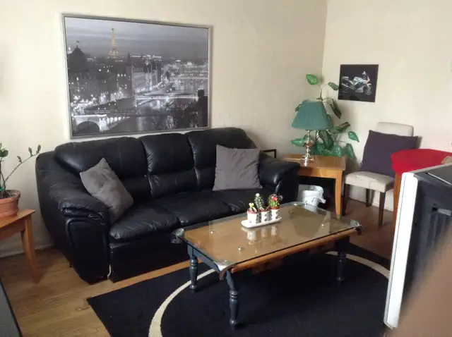 Room for Rent Yonge & Finch – All-Male Home