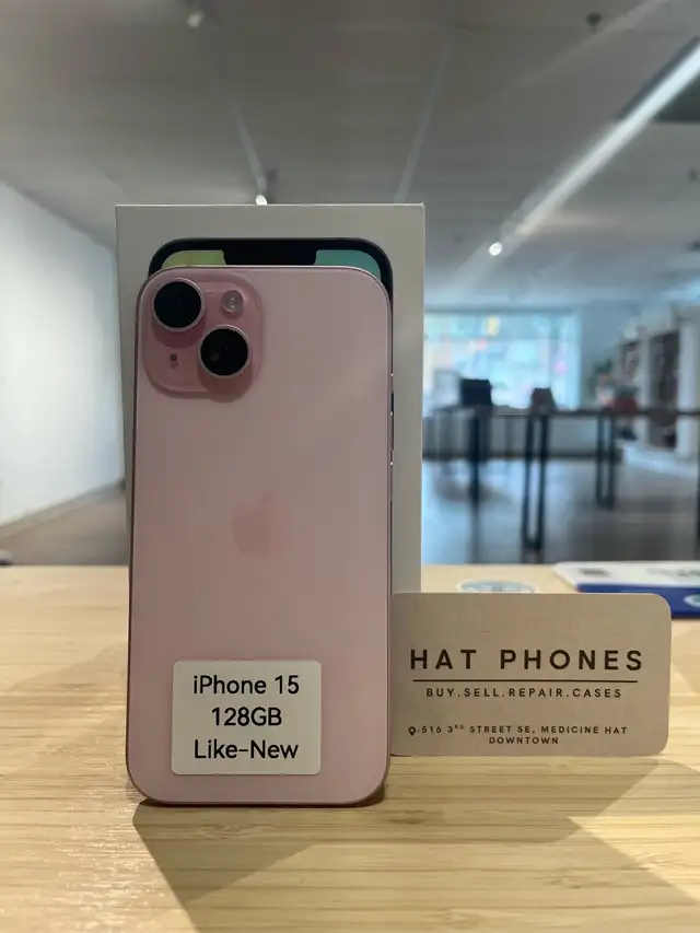 iPhone 15 - HAT PHONES