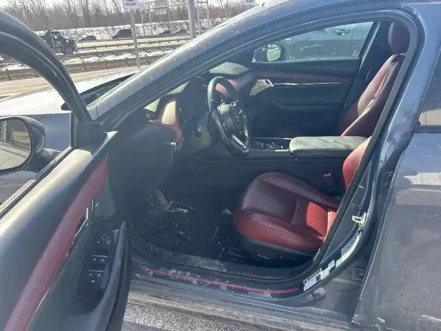 2020 Mazda Mazda3 Sport No Accidents l GT l iActiv AWD l Auto l - Photo 16