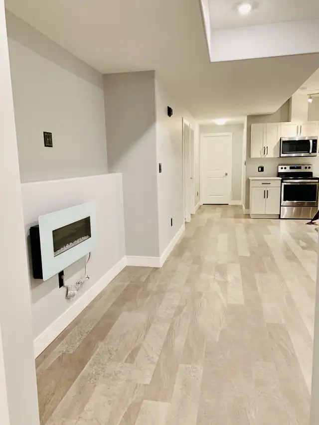 2 BEDROOM BASEMENT SUITE FOR RENT - Photo 2