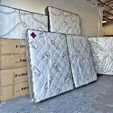 Queen size mattress ✅‼️