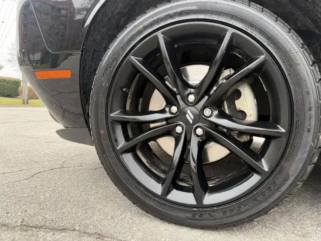 2017 Dodge Challenger 2dr Cpe SXT Plus - Photo 8