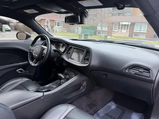 2017 Dodge Challenger 2dr Cpe SXT Plus - Photo 12