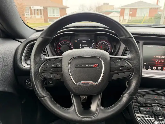 2017 Dodge Challenger 2dr Cpe SXT Plus - Photo 14