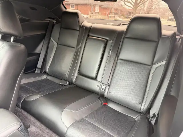 2017 Dodge Challenger 2dr Cpe SXT Plus - Photo 27