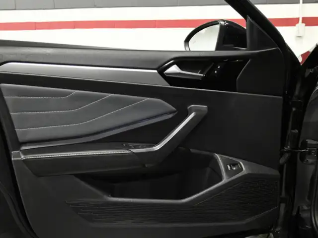 2025 Volkswagen Jetta Comfortline Sport SPORT No Accident Leathe - Photo 11