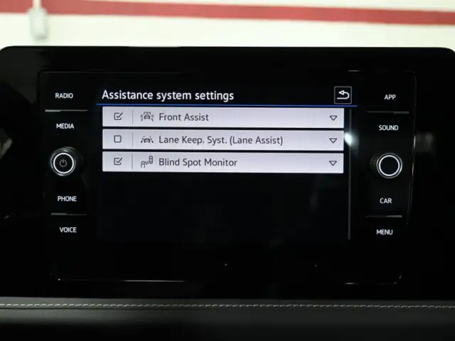 2025 Volkswagen Jetta Comfortline Sport SPORT No Accident Leathe - Photo 18