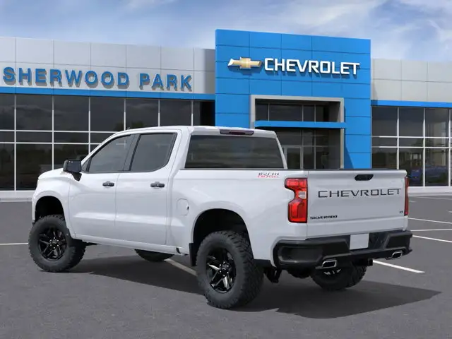 2026 Chevrolet Silverado 1500 LT Trail Boss - Photo 3