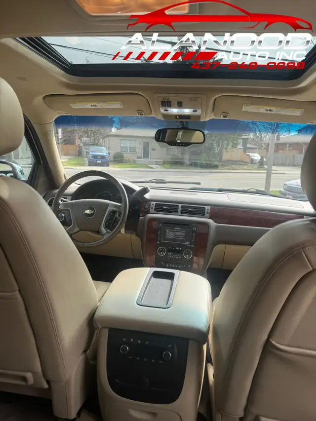 2012 Chevrolet Tahoe LTZ 4x4 Automatic (Certified) - Photo 16