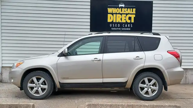 2007 Toyota RAV4 Limited V6 AWD - Photo 3