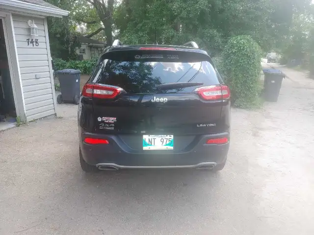 NEED A CLEAN CAR? I’LL GET IT DONE. ✨ - Photo 5