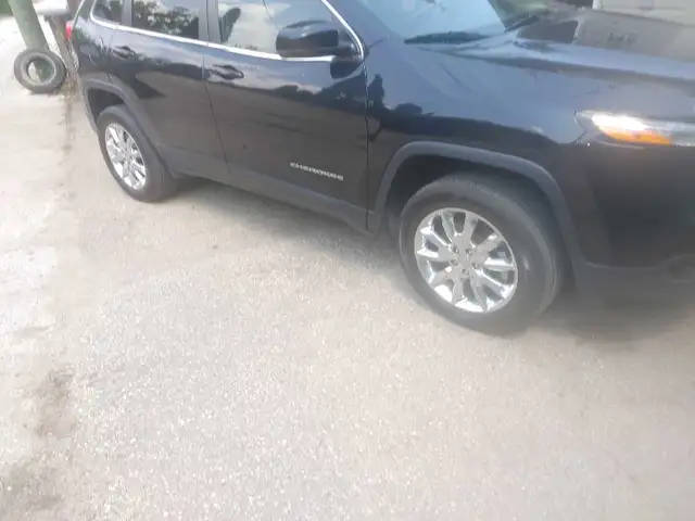 NEED A CLEAN CAR? I’LL GET IT DONE. ✨ - Photo 7