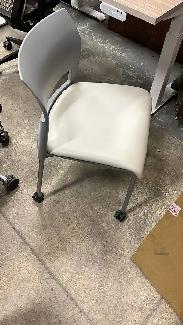 Steelcase Move Bar Height Stool-Excellent Condition-Call us! - Photo 3