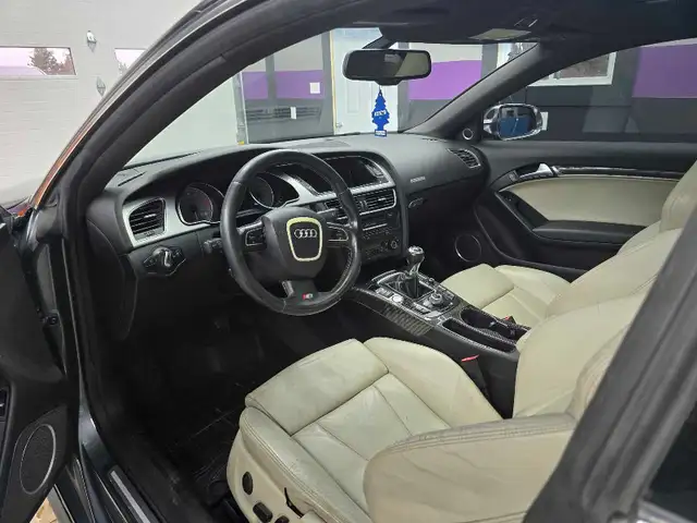 2012 Audi S5 v8 manual - Photo 4