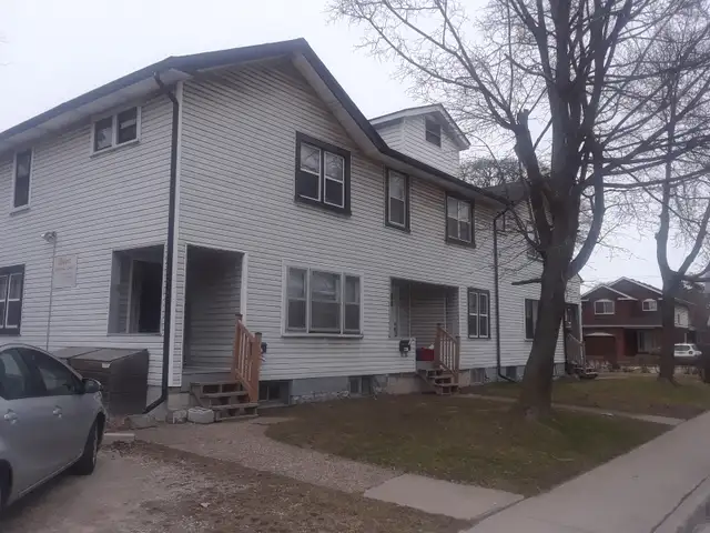 private room-close to university and riverside