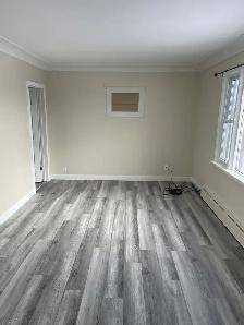 PORT COLBORNE – Large & Quiet 2 Bedroom, upper - Photo 5