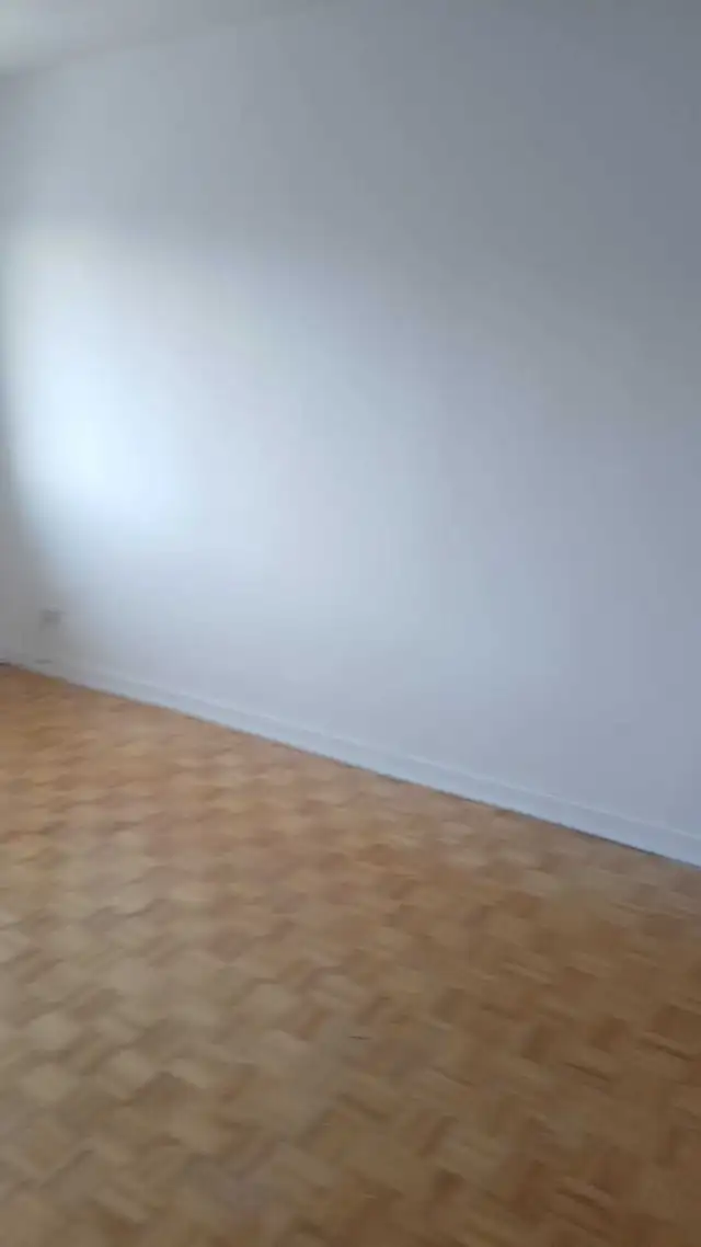 chambre a louer rue Cartier coin st-zotique