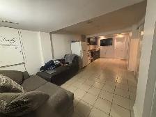 Basement Apartment with bedroom 1 - Photo 6