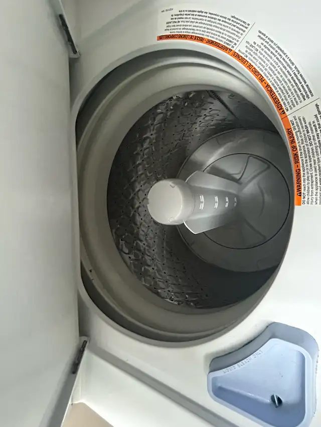 Frigidaire Apartment Combo Washer Dryer - Photo 4