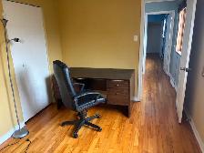 Room for rent/Chambre a louer in a large home - Photo 21