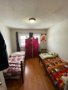 Shared room for rent for boy, available immediately - Photo 2