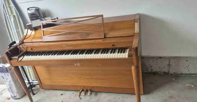 PIANO FOR SALE