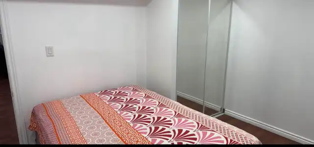 1 Bedroom Legal Basement - Photo 2