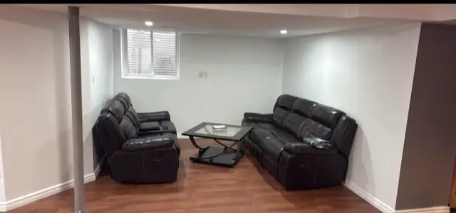 1 Bedroom Legal Basement - Photo 3