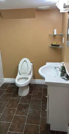 1 Bedroom Legal Basement - Photo 8