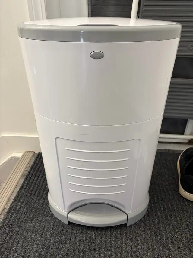 Dekor Plus Diaper Pail