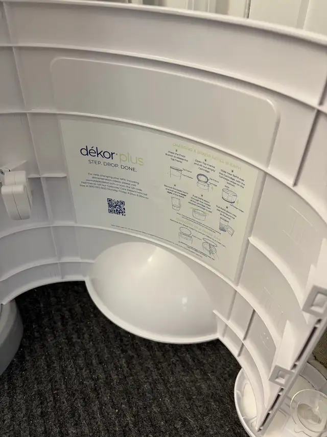 Dekor Plus Diaper Pail - Photo 4