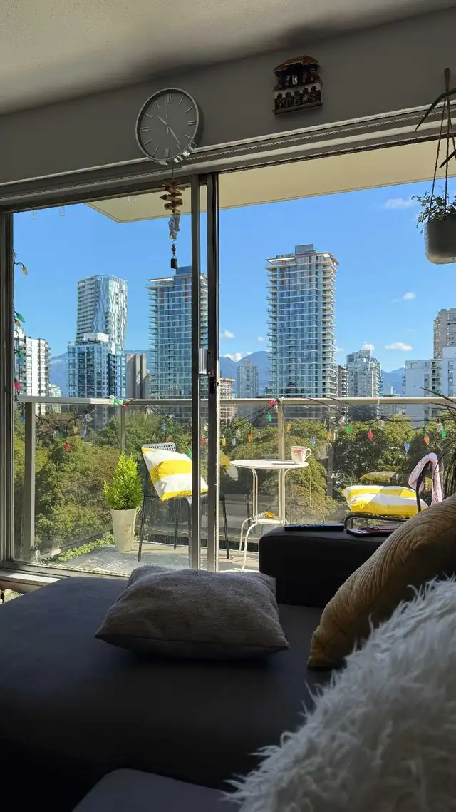 Downtown Vancouver One Bedroom Apartment - Photo 7
