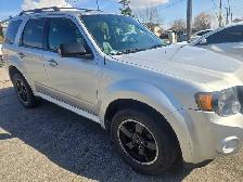 2010 Ford Escape - Photo 2