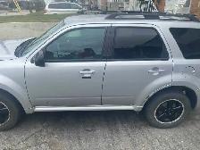 2010 Ford Escape - Photo 7