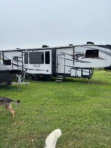 2015 XLR Thunderbolt 5th Wheel Toy Hauler