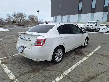 Nissan Sentra 136000KM en parfaites conditions, rien à réparer ! - Photo 4