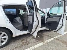 Nissan Sentra 136000KM en parfaites conditions, rien à réparer ! - Photo 6