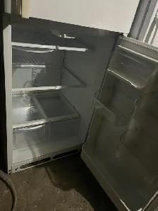 White Fridge for Sale – Good Condition - Photo 4