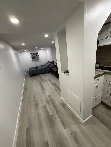 bachelor basement apartment with all utilities incl. - Photo 7