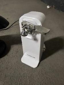 Slow juicer and  Can Opener both 35 - Photo 3