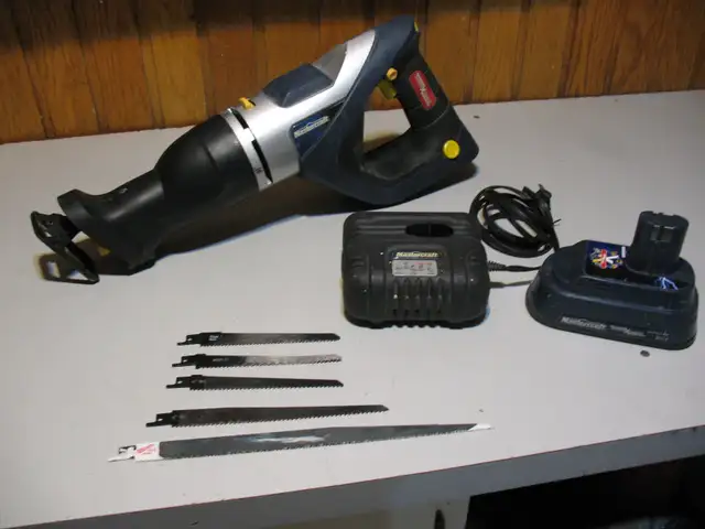 Mastercraft 18 Volt Reciprocating Saw, Battery and Charger