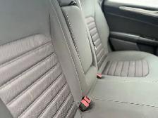 2017 Ford Fusion SE Low KM Apple CarPlay - Photo 9