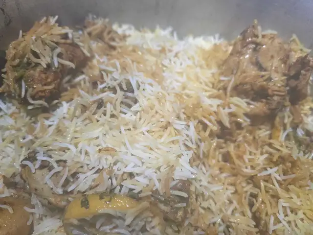 Pakistani Home Style Meals - Photo 4